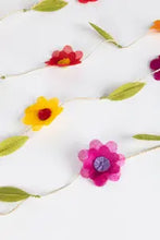 Load image into Gallery viewer, Silk Paper Flower Garland
