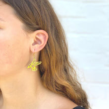 Load image into Gallery viewer, Tumbaga Gold Birds Drop Earrings

