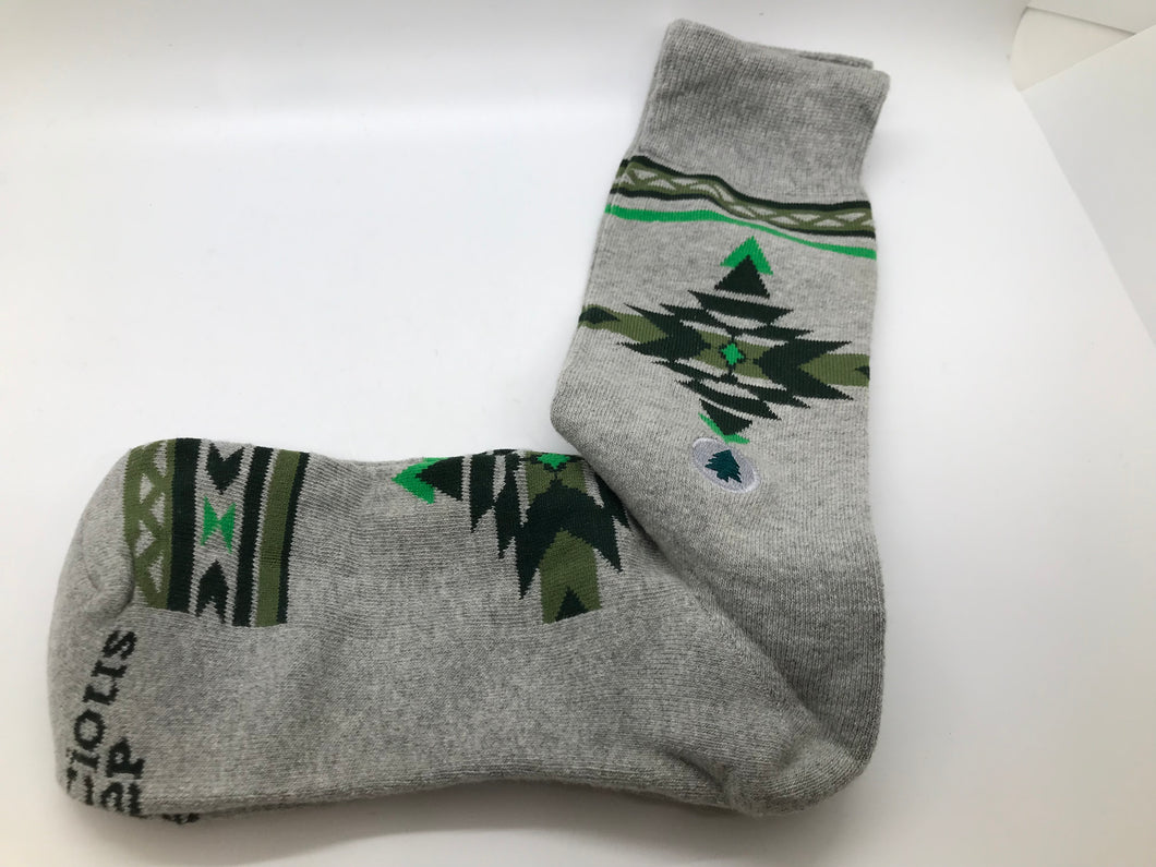 Adult Socks that Protect the Planet