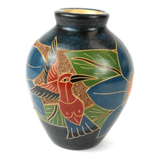 Load image into Gallery viewer, Decorative Vases from Nicaragua
